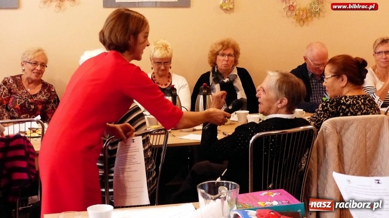 Zdjęcie w galerii na portalu naszraciborz.pl: Książki na receptę z receptą na życie, czyli biblioterapia w Raciborzu  wiadomości z regionu