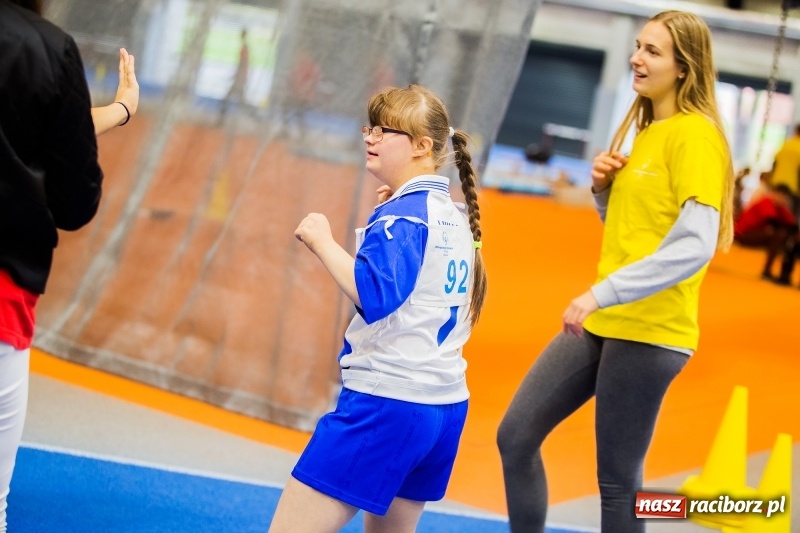 Zdjęcie w galerii na portalu naszraciborz.pl: XVII Śląski Mityng Olimpiad Specjalnych wiadomości z regionu