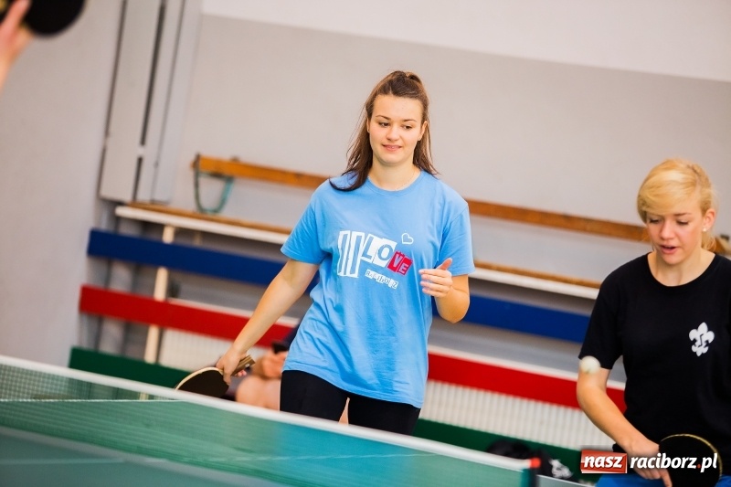 Zdjęcie w galerii na portalu naszraciborz.pl: Finały rejonowe w tenisie stołowym w MOS-ie wiadomości z regionu