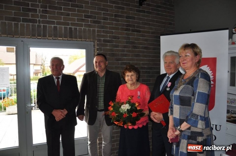 Zdjęcie w galerii na portalu naszraciborz.pl: Złote małżeńskie gody w Kuźni Raciborskiej  wiadomości z regionu