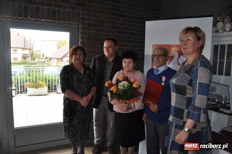 Zdjęcie w galerii na portalu naszraciborz.pl: Złote małżeńskie gody w Kuźni Raciborskiej  wiadomości z regionu