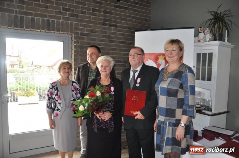 Zdjęcie w galerii na portalu naszraciborz.pl: Złote małżeńskie gody w Kuźni Raciborskiej  wiadomości z regionu