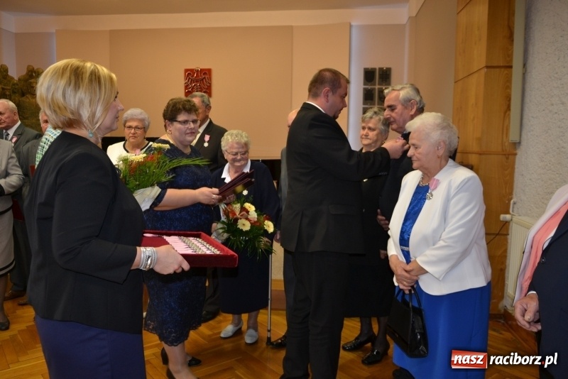 Zdjęcie w galerii na portalu naszraciborz.pl: Złote małżeńskie gody w gminie Krzyżanowice  wiadomości z regionu