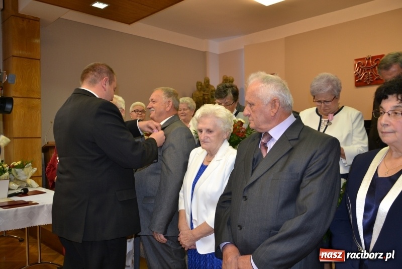 Zdjęcie w galerii na portalu naszraciborz.pl: Złote małżeńskie gody w gminie Krzyżanowice  wiadomości z regionu