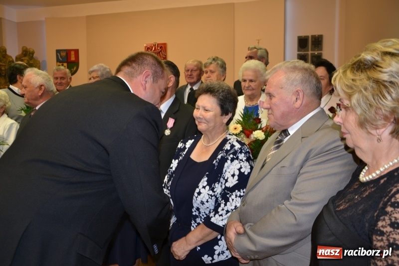 Zdjęcie w galerii na portalu naszraciborz.pl: Złote małżeńskie gody w gminie Krzyżanowice  wiadomości z regionu