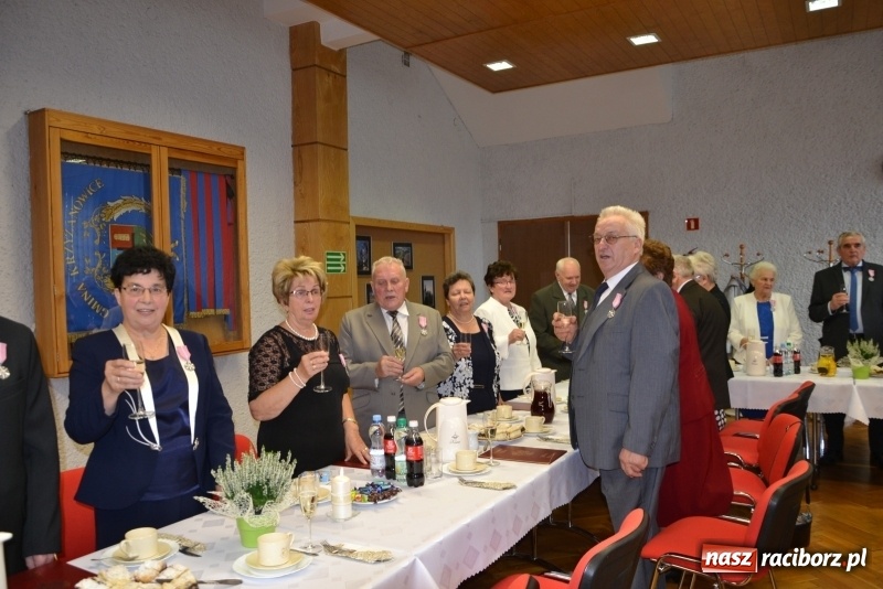 Zdjęcie w galerii na portalu naszraciborz.pl: Złote małżeńskie gody w gminie Krzyżanowice  wiadomości z regionu