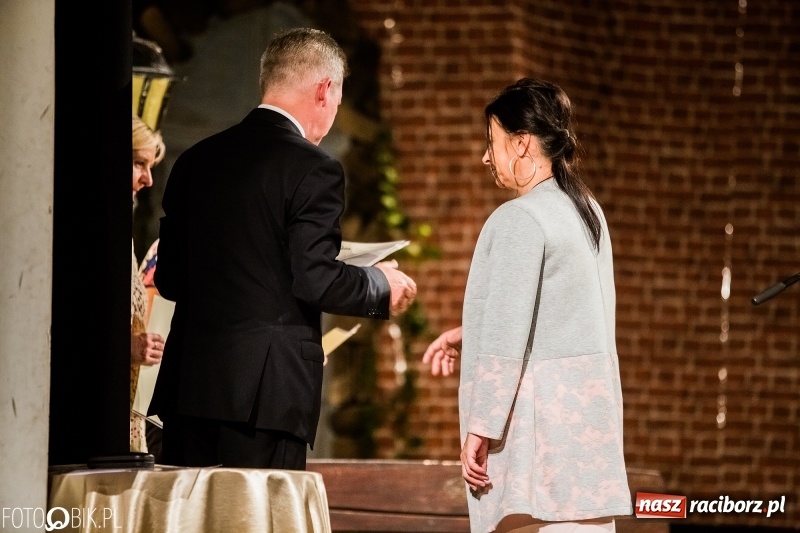 Zdjęcie w galerii na portalu naszraciborz.pl: Dzień Edukacji Narodowej. Uroczysta akademia CKZiU nr 1 w Strzesze wiadomości z regionu