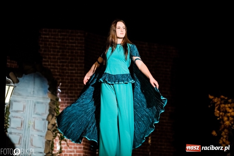 Zdjęcie w galerii na portalu naszraciborz.pl: Dzień Edukacji Narodowej. Uroczysta akademia CKZiU nr 1 w Strzesze wiadomości z regionu