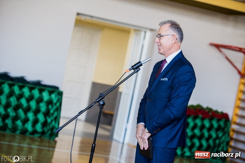 Zdjęcie w galerii na portalu naszraciborz.pl: Miejskie obchody Dnia Edukacji Narodowej wiadomości z regionu