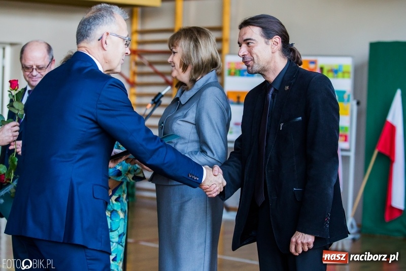 Zdjęcie w galerii na portalu naszraciborz.pl: Miejskie obchody Dnia Edukacji Narodowej wiadomości z regionu