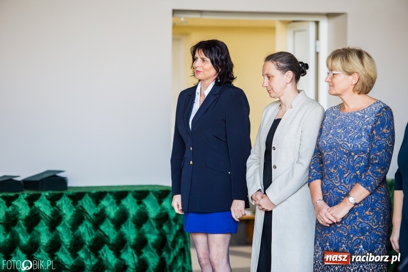 Zdjęcie w galerii na portalu naszraciborz.pl: Miejskie obchody Dnia Edukacji Narodowej wiadomości z regionu