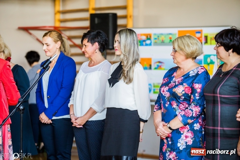 Zdjęcie w galerii na portalu naszraciborz.pl: Miejskie obchody Dnia Edukacji Narodowej wiadomości z regionu