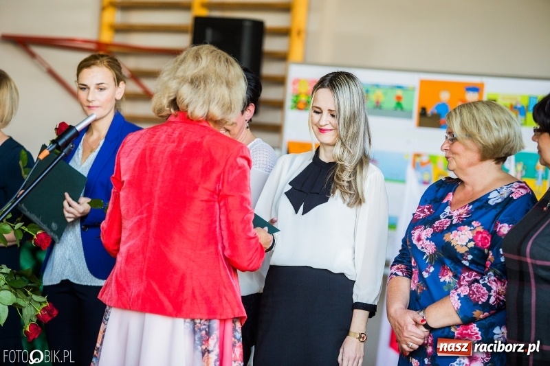 Zdjęcie w galerii na portalu naszraciborz.pl: Miejskie obchody Dnia Edukacji Narodowej wiadomości z regionu