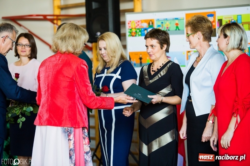 Zdjęcie w galerii na portalu naszraciborz.pl: Miejskie obchody Dnia Edukacji Narodowej wiadomości z regionu