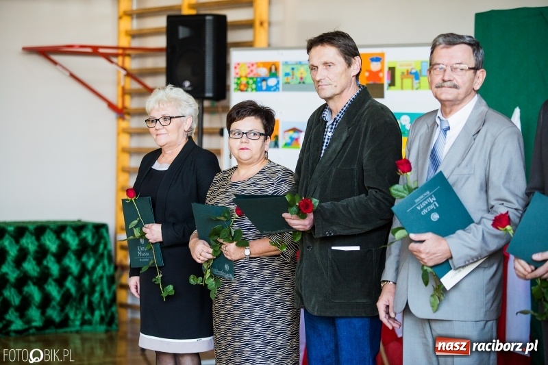 Zdjęcie w galerii na portalu naszraciborz.pl: Miejskie obchody Dnia Edukacji Narodowej wiadomości z regionu