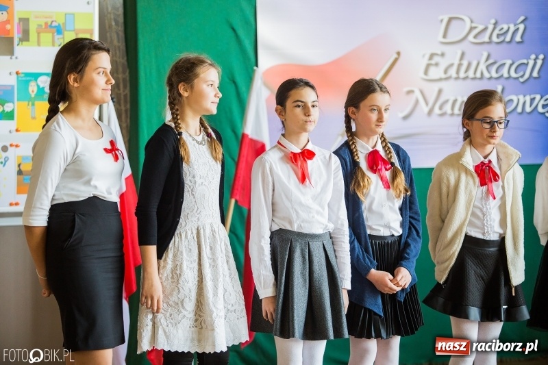 Zdjęcie w galerii na portalu naszraciborz.pl: Miejskie obchody Dnia Edukacji Narodowej wiadomości z regionu