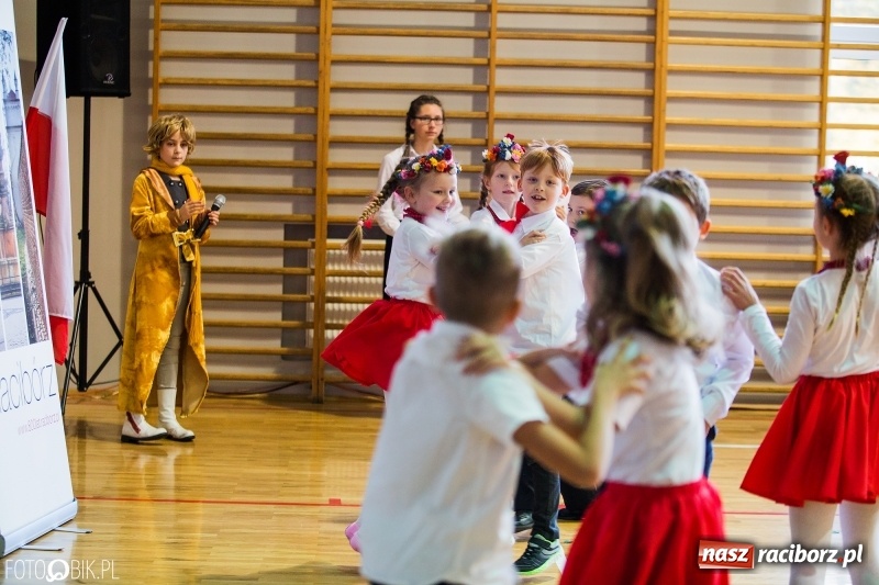 Zdjęcie w galerii na portalu naszraciborz.pl: Miejskie obchody Dnia Edukacji Narodowej wiadomości z regionu