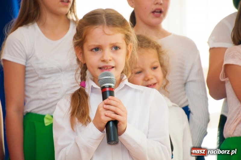 Zdjęcie w galerii na portalu naszraciborz.pl: Jaki powinien być nauczyciel? Uczniowie wiedzą najlepiej! DEN w SP18 wiadomości z regionu