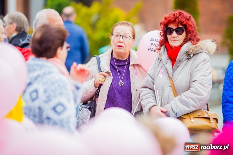 Zdjęcie w galerii na portalu naszraciborz.pl: XVIII Marsz Nadziei. Raciborzanie solidarni z osobami dotkniętymi nowotworem FOTO i WIDEO wiadomości z regionu