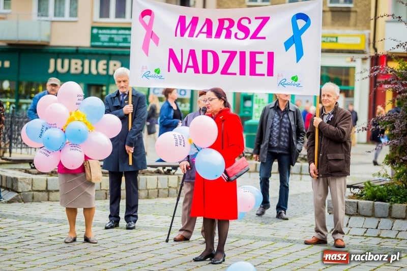 Zdjęcie w galerii na portalu naszraciborz.pl: XVIII Marsz Nadziei. Raciborzanie solidarni z osobami dotkniętymi nowotworem FOTO i WIDEO wiadomości z regionu