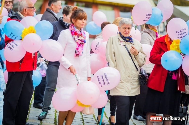 Zdjęcie w galerii na portalu naszraciborz.pl: XVIII Marsz Nadziei. Raciborzanie solidarni z osobami dotkniętymi nowotworem FOTO i WIDEO wiadomości z regionu