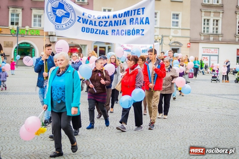 Zdjęcie w galerii na portalu naszraciborz.pl: XVIII Marsz Nadziei. Raciborzanie solidarni z osobami dotkniętymi nowotworem FOTO i WIDEO wiadomości z regionu