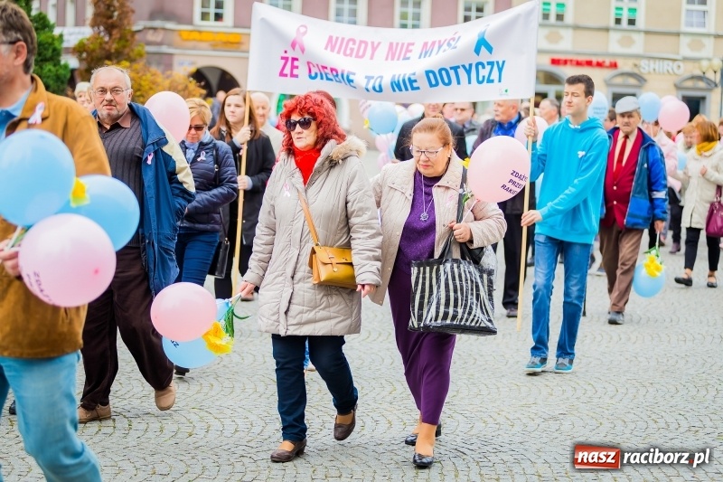 Zdjęcie w galerii na portalu naszraciborz.pl: XVIII Marsz Nadziei. Raciborzanie solidarni z osobami dotkniętymi nowotworem FOTO i WIDEO wiadomości z regionu
