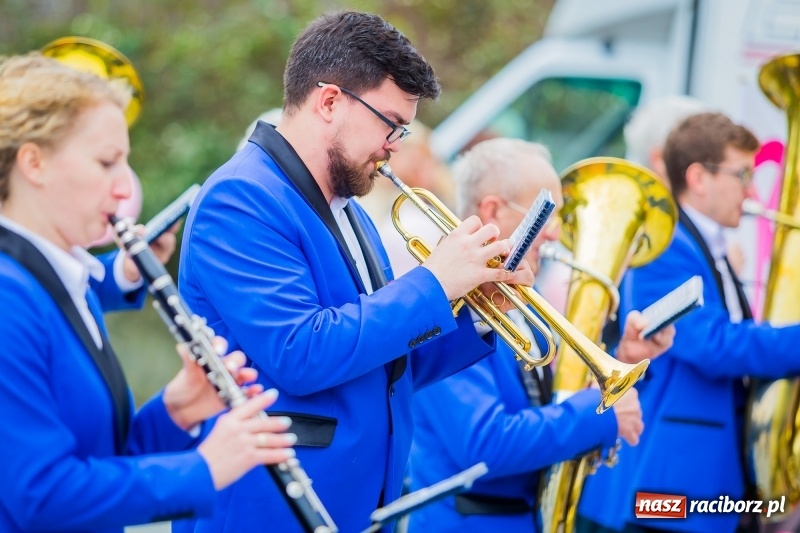 Zdjęcie w galerii na portalu naszraciborz.pl: XVIII Marsz Nadziei. Raciborzanie solidarni z osobami dotkniętymi nowotworem FOTO i WIDEO wiadomości z regionu