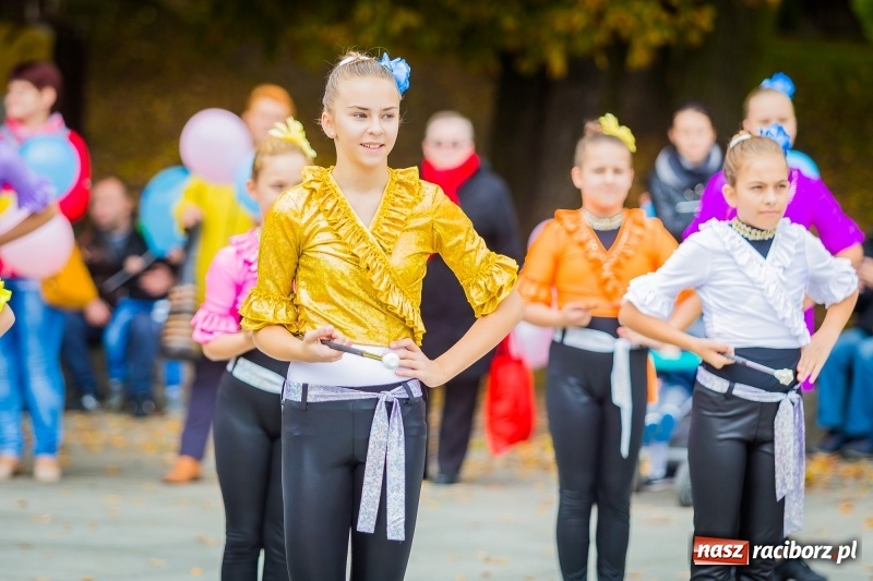 Zdjęcie w galerii na portalu naszraciborz.pl: XVIII Marsz Nadziei. Raciborzanie solidarni z osobami dotkniętymi nowotworem FOTO i WIDEO wiadomości z regionu