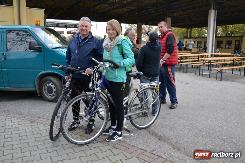 Zdjęcie w galerii na portalu naszraciborz.pl: Rowerowy rajd gwiaździsty na zakończenie sezonu  wiadomości z regionu