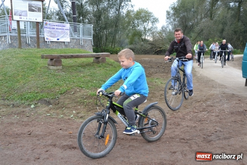 Zdjęcie w galerii na portalu naszraciborz.pl: Rowerowy rajd gwiaździsty na zakończenie sezonu  wiadomości z regionu