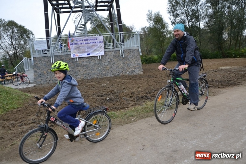 Zdjęcie w galerii na portalu naszraciborz.pl: Rowerowy rajd gwiaździsty na zakończenie sezonu  wiadomości z regionu