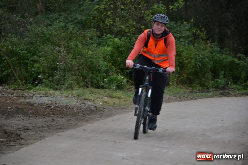Zdjęcie w galerii na portalu naszraciborz.pl: Rowerowy rajd gwiaździsty na zakończenie sezonu  wiadomości z regionu