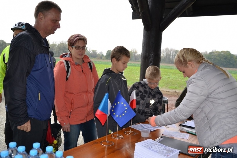 Zdjęcie w galerii na portalu naszraciborz.pl: Rowerowy rajd gwiaździsty na zakończenie sezonu  wiadomości z regionu