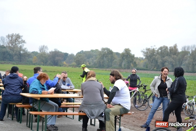 Zdjęcie w galerii na portalu naszraciborz.pl: Rowerowy rajd gwiaździsty na zakończenie sezonu  wiadomości z regionu