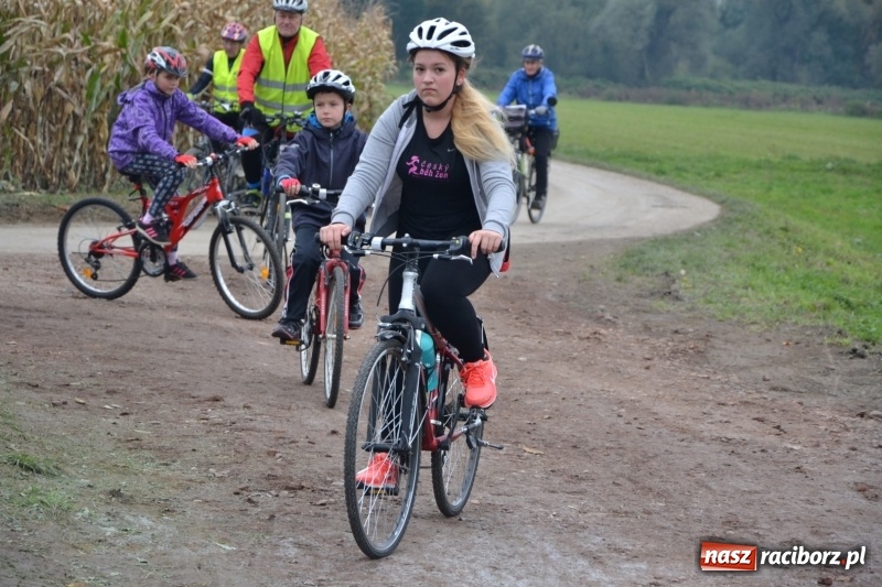 Zdjęcie w galerii na portalu naszraciborz.pl: Rowerowy rajd gwiaździsty na zakończenie sezonu  wiadomości z regionu