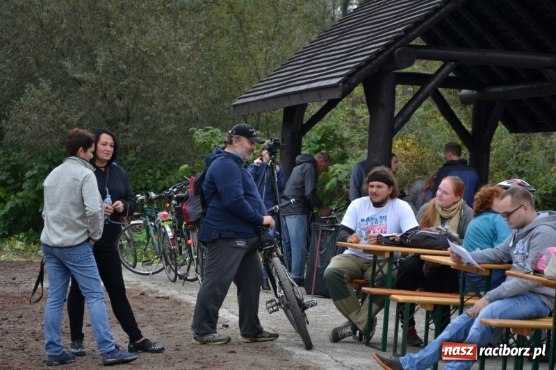 Zdjęcie w galerii na portalu naszraciborz.pl: Rowerowy rajd gwiaździsty na zakończenie sezonu  wiadomości z regionu