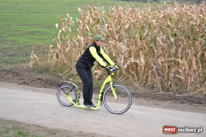 Zdjęcie w galerii na portalu naszraciborz.pl: Rowerowy rajd gwiaździsty na zakończenie sezonu  wiadomości z regionu