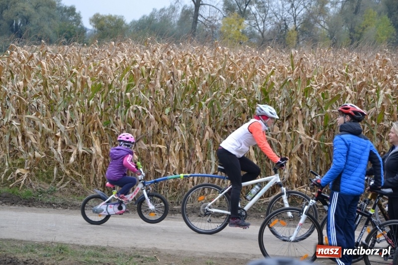 Zdjęcie w galerii na portalu naszraciborz.pl: Rowerowy rajd gwiaździsty na zakończenie sezonu  wiadomości z regionu