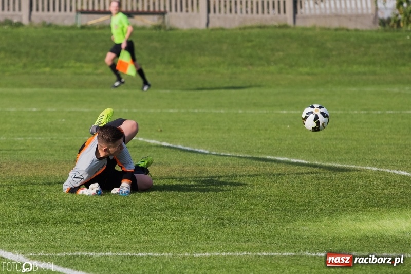 Zdjęcie w galerii na portalu naszraciborz.pl: Wypoczynek Buków bez szans przy Urbana wiadomości z regionu