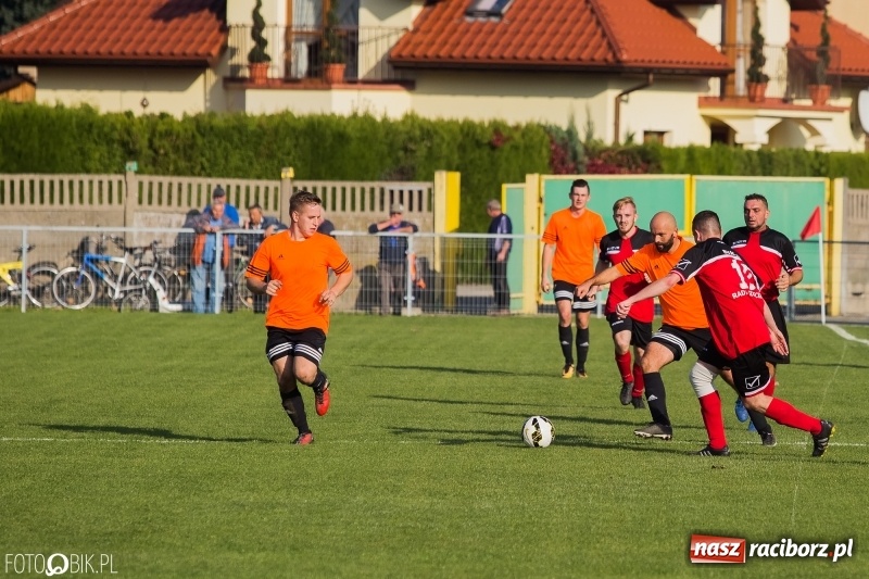 Zdjęcie w galerii na portalu naszraciborz.pl: Wypoczynek Buków bez szans przy Urbana wiadomości z regionu