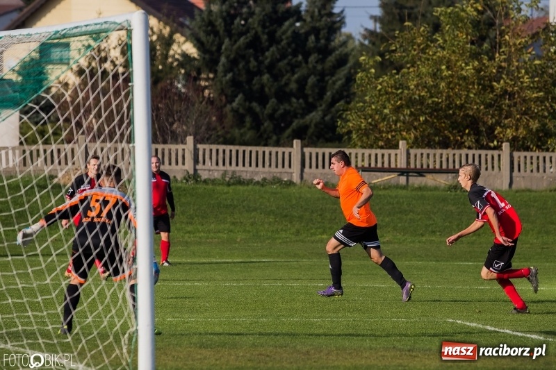 Zdjęcie w galerii na portalu naszraciborz.pl: Wypoczynek Buków bez szans przy Urbana wiadomości z regionu