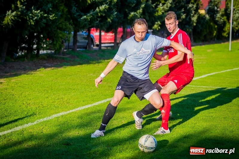 Zdjęcie w galerii na portalu naszraciborz.pl: Krzyżanowice nie sprawiły niespodzianki. Przyszłość Rogów z kompletem punktów wiadomości z regionu