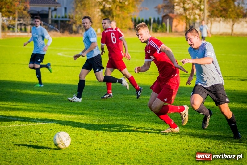 Zdjęcie w galerii na portalu naszraciborz.pl: Krzyżanowice nie sprawiły niespodzianki. Przyszłość Rogów z kompletem punktów wiadomości z regionu