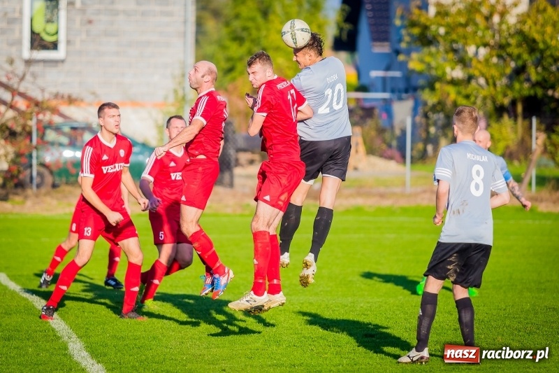 Zdjęcie w galerii na portalu naszraciborz.pl: Krzyżanowice nie sprawiły niespodzianki. Przyszłość Rogów z kompletem punktów wiadomości z regionu