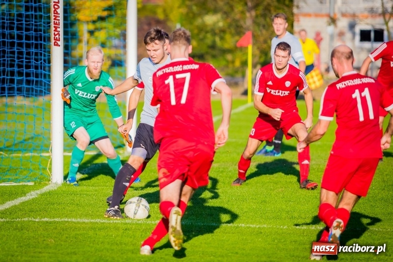 Zdjęcie w galerii na portalu naszraciborz.pl: Krzyżanowice nie sprawiły niespodzianki. Przyszłość Rogów z kompletem punktów wiadomości z regionu