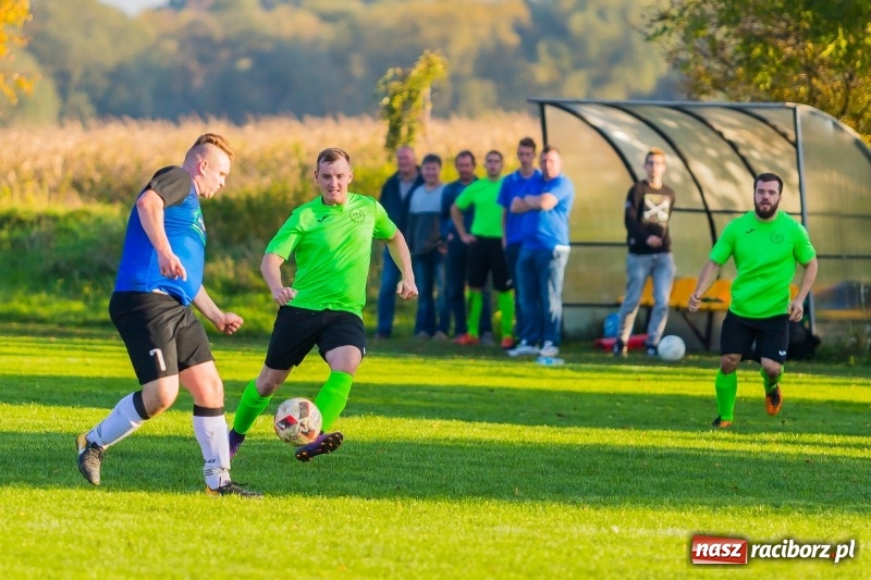 Zdjęcie w galerii na portalu naszraciborz.pl: Wysoka przegrana Zabełkowa, zespół blisko dna tabeli raciborskiej B klasy  wiadomości z regionu