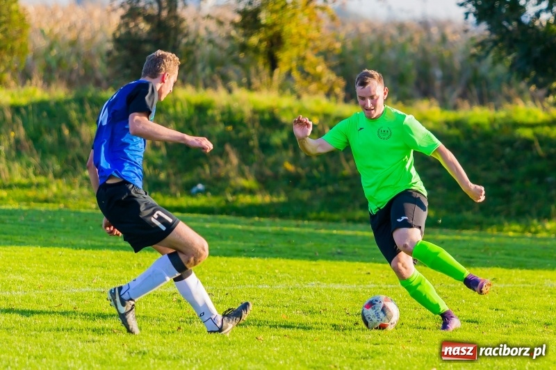 Zdjęcie w galerii na portalu naszraciborz.pl: Wysoka przegrana Zabełkowa, zespół blisko dna tabeli raciborskiej B klasy  wiadomości z regionu
