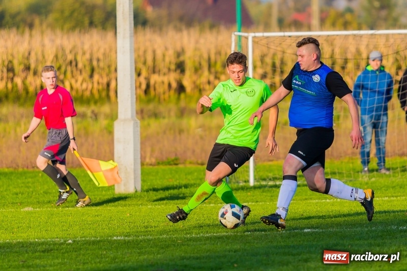 Zdjęcie w galerii na portalu naszraciborz.pl: Wysoka przegrana Zabełkowa, zespół blisko dna tabeli raciborskiej B klasy  wiadomości z regionu