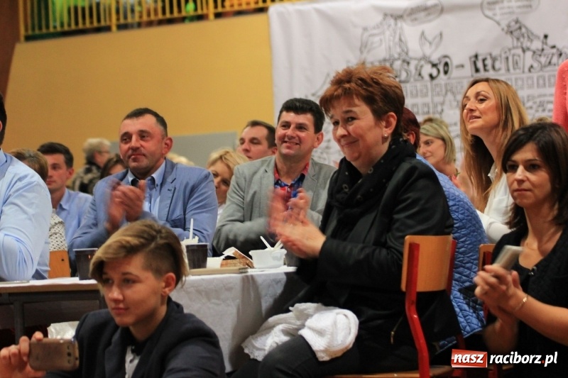 Zdjęcie w galerii na portalu naszraciborz.pl: U sąsiadów. Szkoła w Lubomi świętowała 50-lecie! Były wspomnienia i życzenia wiadomości z regionu